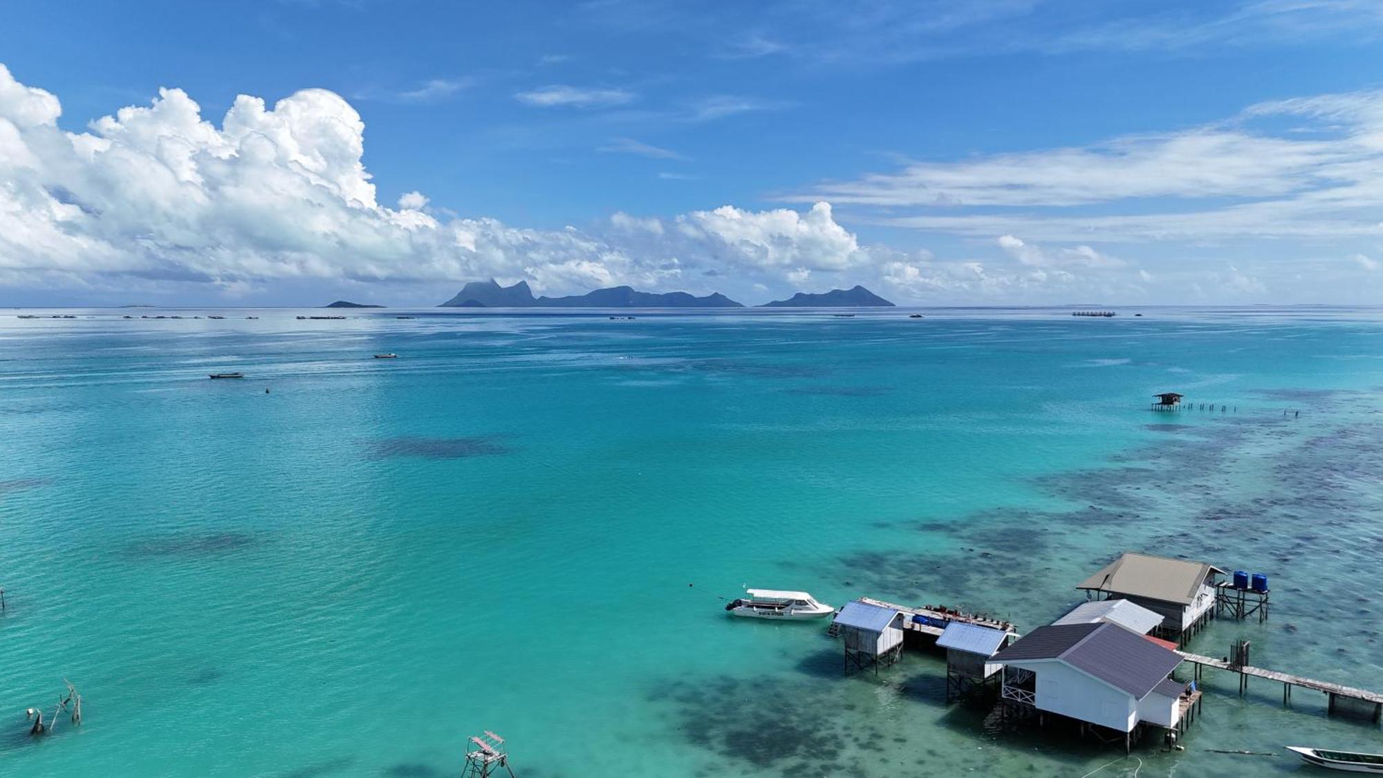 Hotel Bigfin Water Bungalow Semporna Zewnętrze zdjęcie